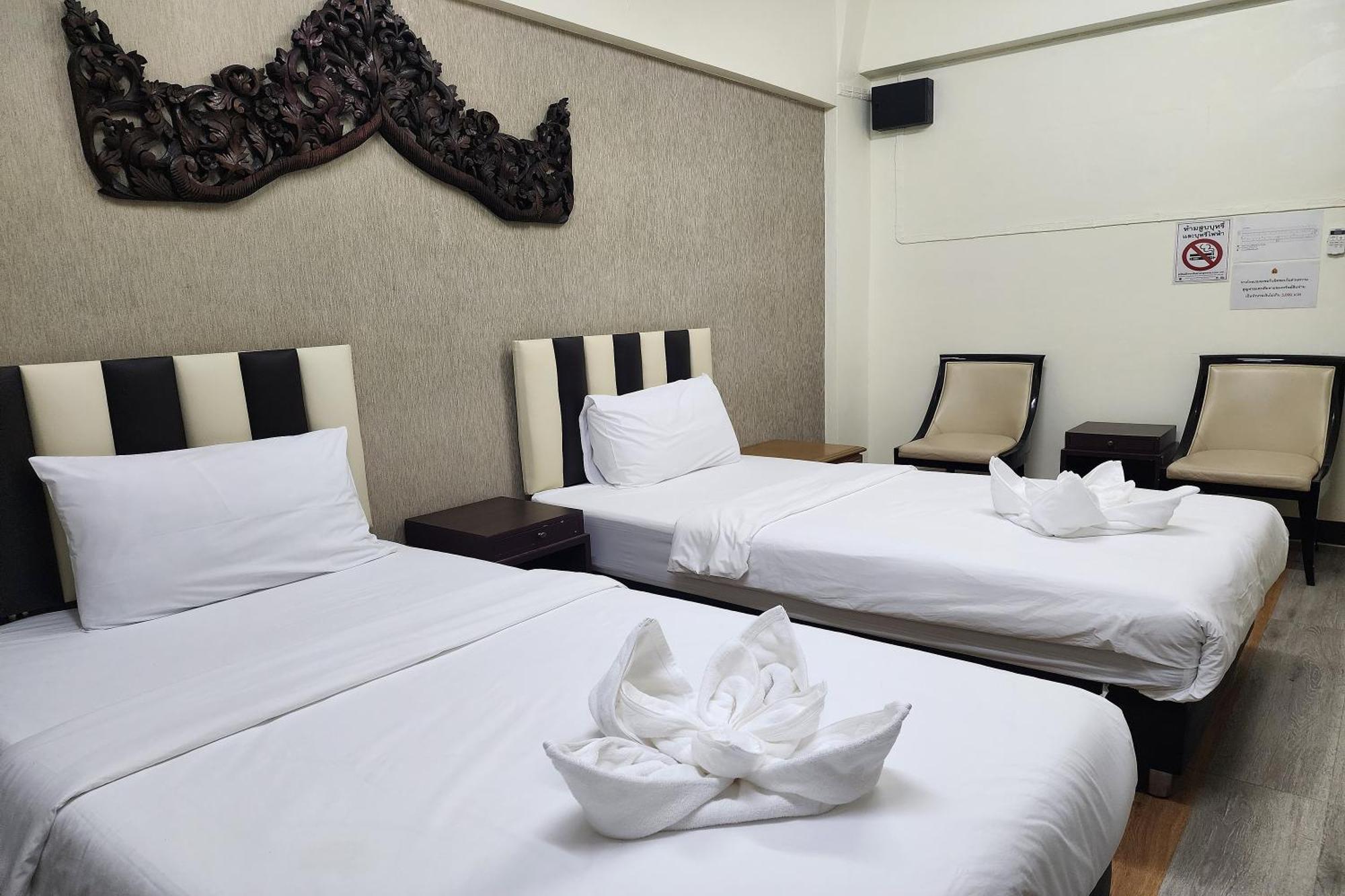 Kim Hotel At Bangplong Ban Bang Prong Extérieur photo