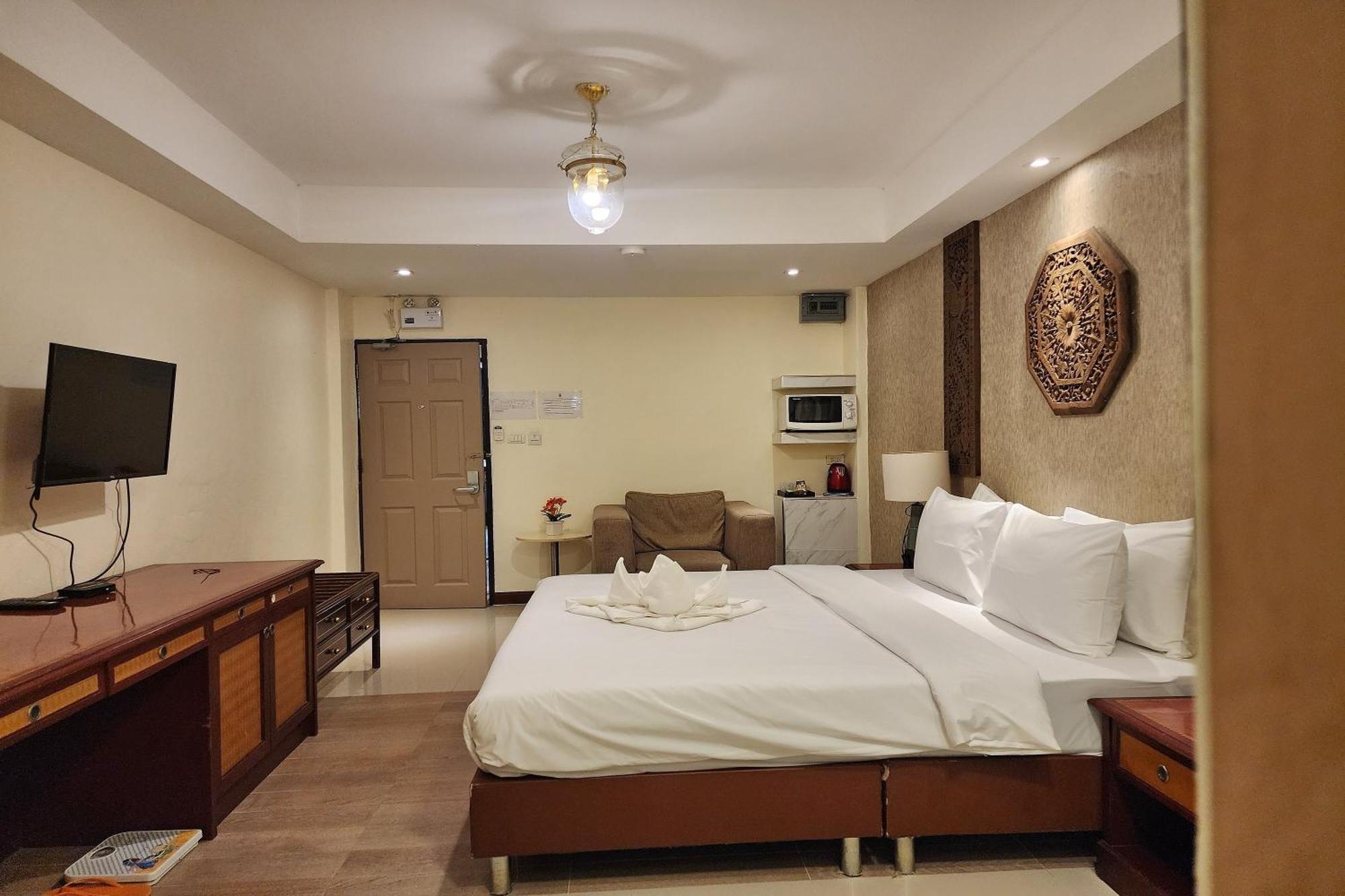 Kim Hotel At Bangplong Ban Bang Prong Extérieur photo