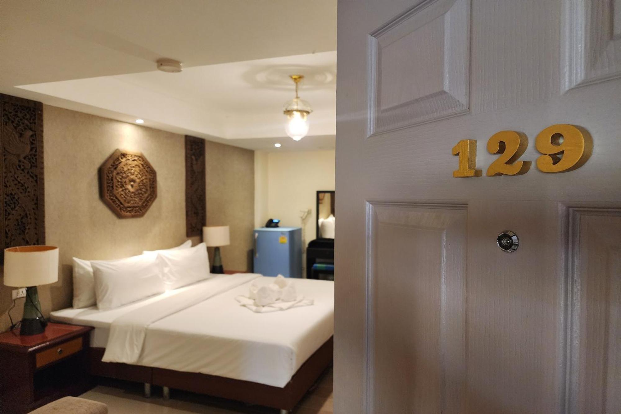 Kim Hotel At Bangplong Ban Bang Prong Extérieur photo