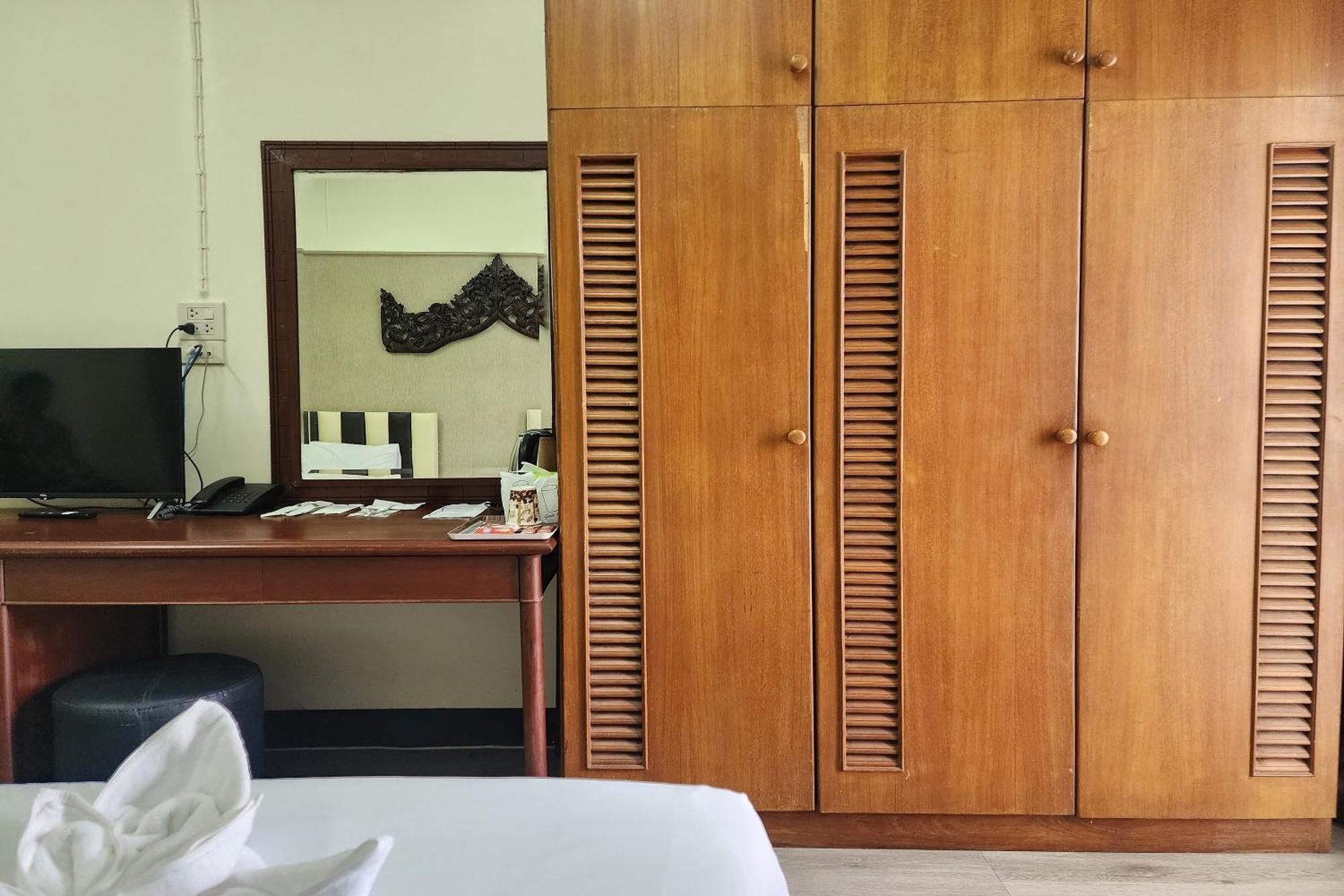 Kim Hotel At Bangplong Ban Bang Prong Extérieur photo